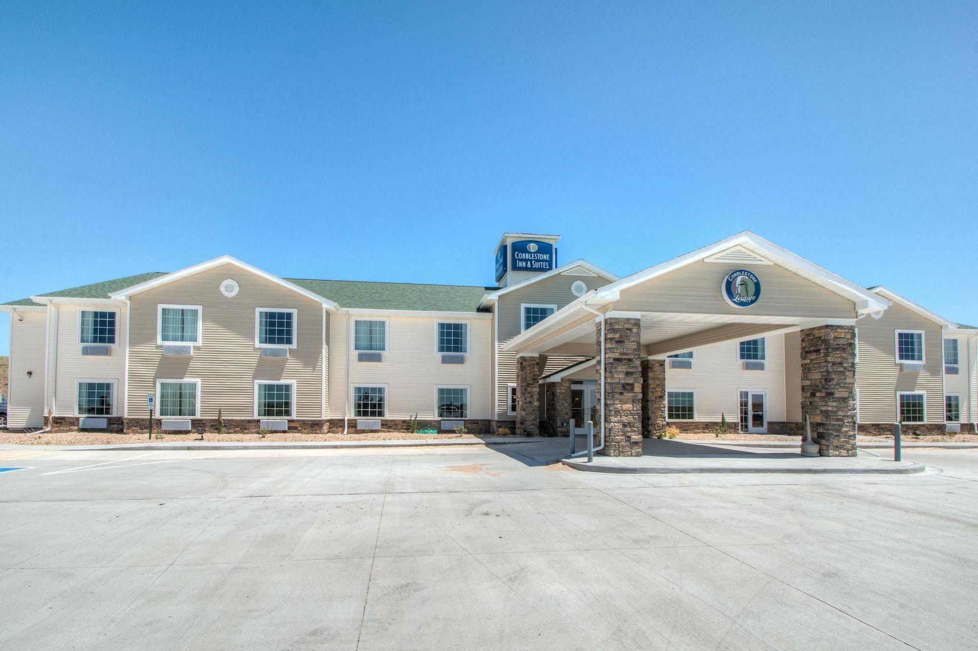 Cobblestone Inn And Suites - Итон Экстерьер фото